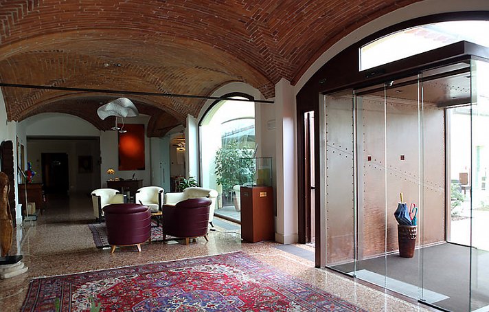 The Ziba Hotel & Spa