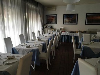Cortina