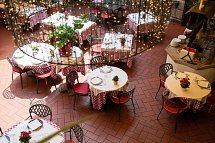 Alessi Hotel
