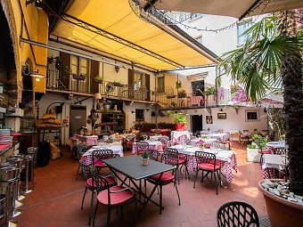 Alessi Hotel