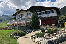 Catrina Lodge