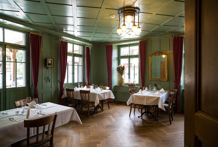 FLÜHLI Hotel Kurhaus