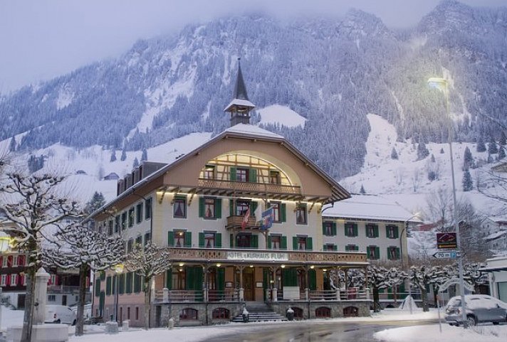 FLÜHLI Hotel Kurhaus