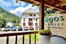 Chalet Moos