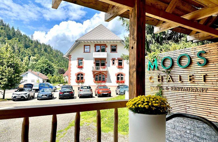Chalet Moos