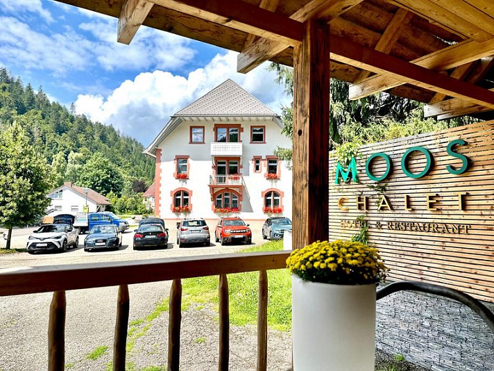 Chalet Moos