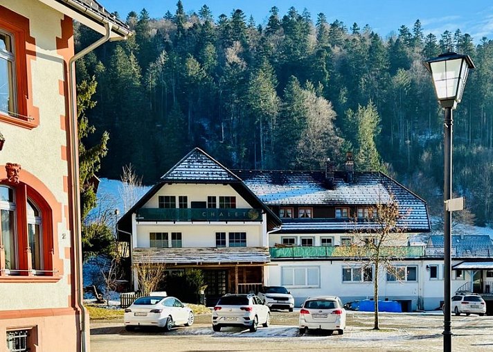 Chalet Moos