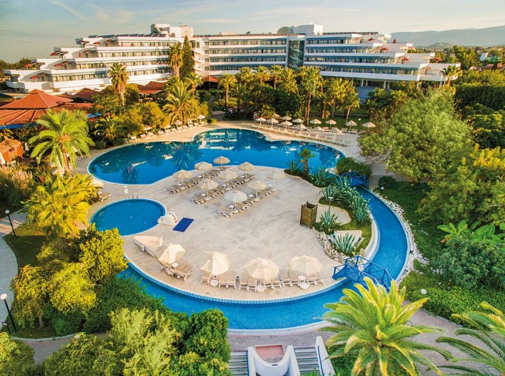 Sunrise Resort Hotel