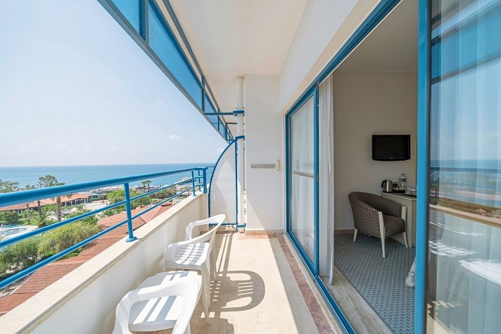 Sunrise Resort Hotel