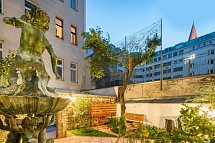 Best Western Plus Celebrity Suites