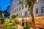 Best Western Plus Celebrity Suites