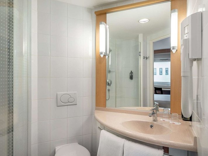 ibis Gyor