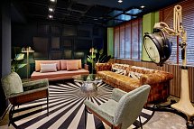 the Deutz, a Tribute Portfolio Hotel