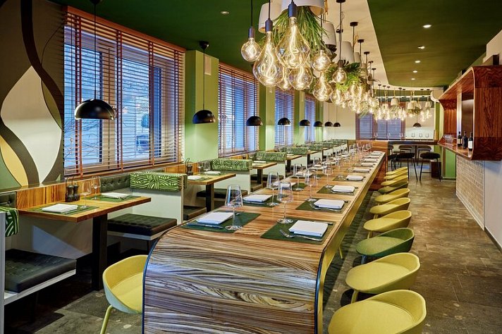 the Deutz, a Tribute Portfolio Hotel