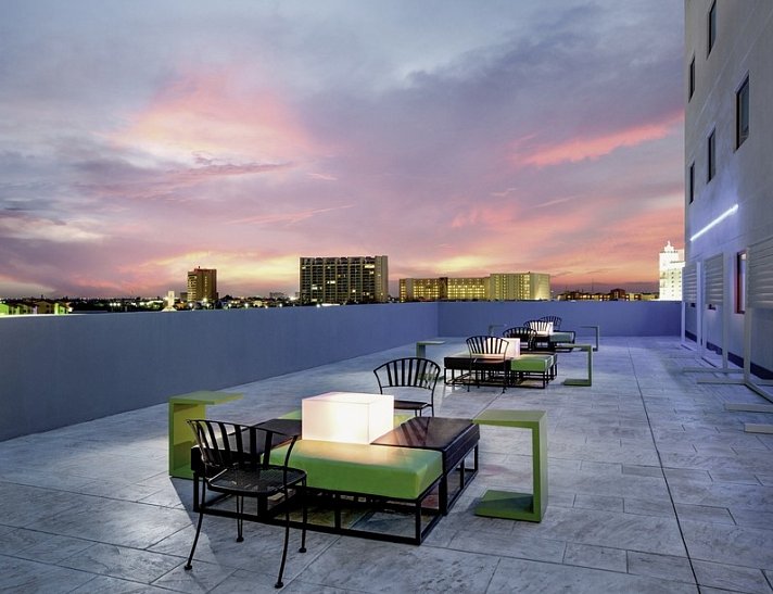 Aloft Cancun