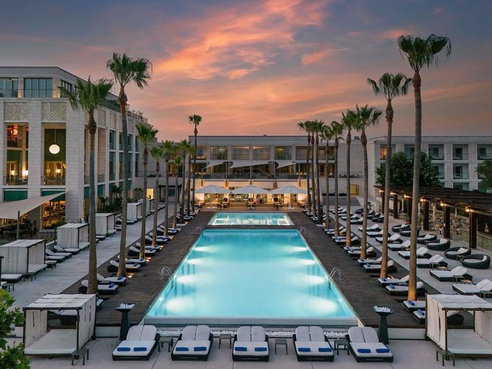 Victoria Golf Resort & Spa