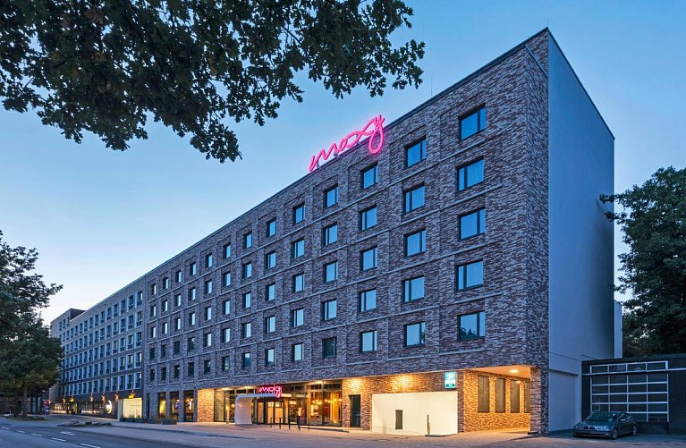 Moxy Hamburg City