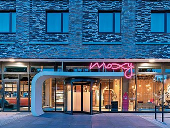 Moxy Hamburg City