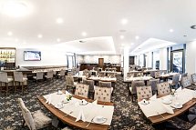 Best Western Plus Royal Suites