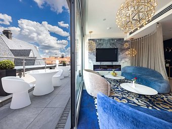 Best Western Premier Royal Hotel Blue