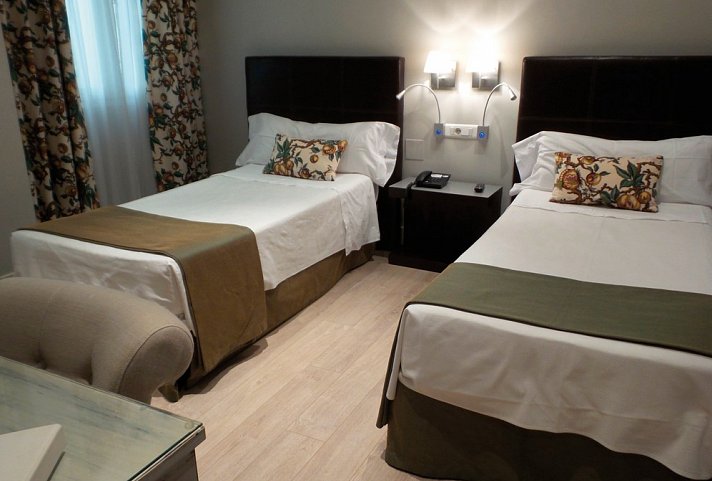 Hotel Moderno - Wohnbeispiel Doppelzimmer (Zimmercodierung DB1)