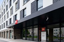 ibis Regensburg Center
