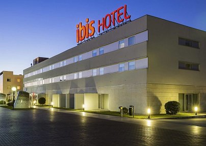 ibis Porto São João Porto