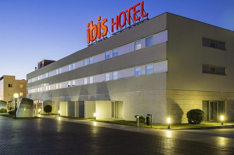 ibis Porto São João