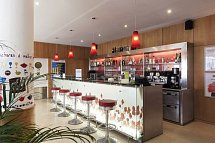 ibis Porto São João