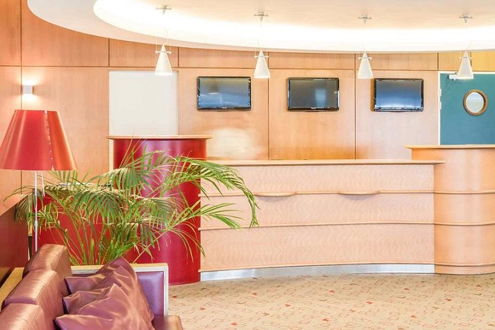 ibis Porto São João