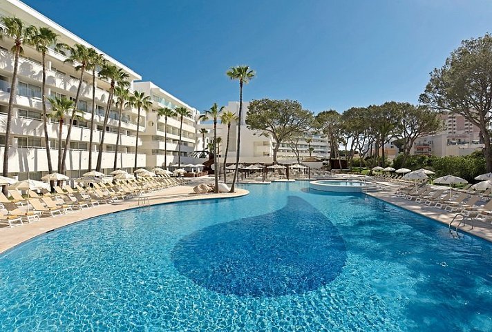 Iberostar Waves Cristina