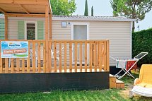 Camping Bijela Uvala (by Happy Camp) - Wohnbeispiel Mobilheim Happy Premium (Zimmercodierung CB1)