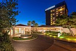 Le Meridien Lav Split