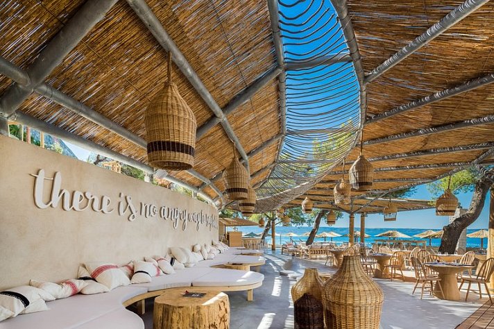 Le Meridien Lav Split
