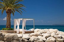 Le Meridien Lav Split