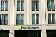 Holiday Inn Express Berlin - Alexanderplatz by IHG
