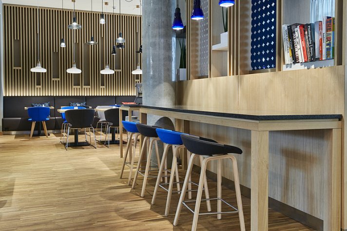 Holiday Inn Express Berlin - Alexanderplatz by IHG