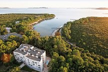 Crvena Luka Resort