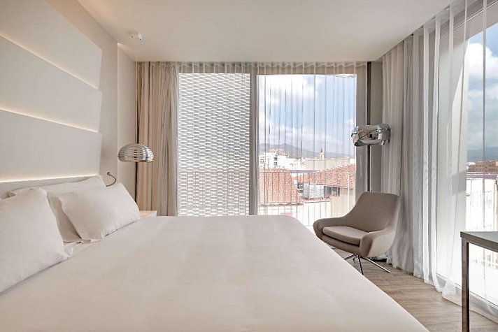 NH Málaga