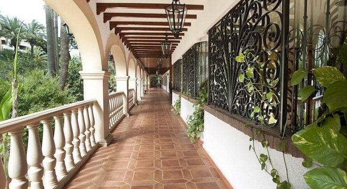 Hotel Apartamentos Bajondillo