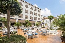 Hotel Mac Puerto Marina