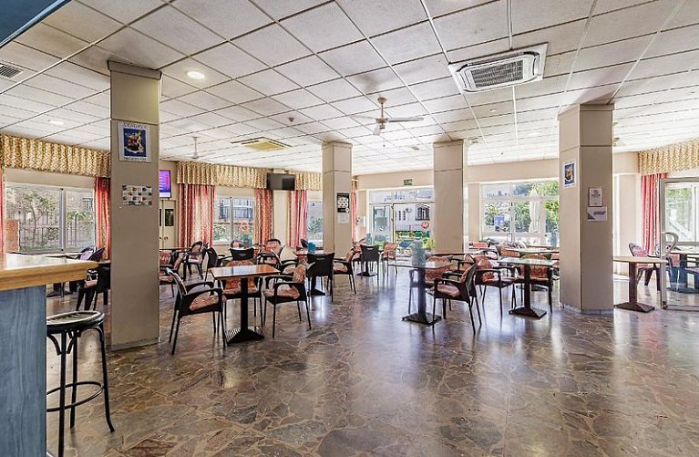 Apartamentos Doramar