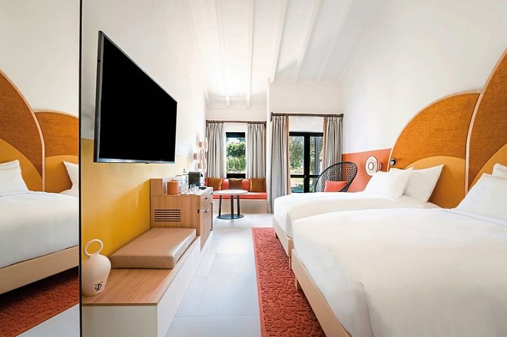 SO/ Sotogrande Spa & Golf Resort