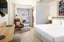 H10 Croma Malaga