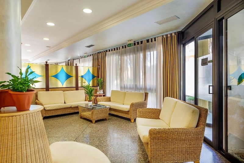 Rina Hotel