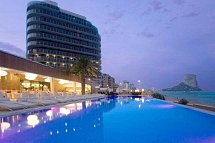 Apartamentos del Mar