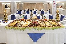 Fiesta Park Hotel