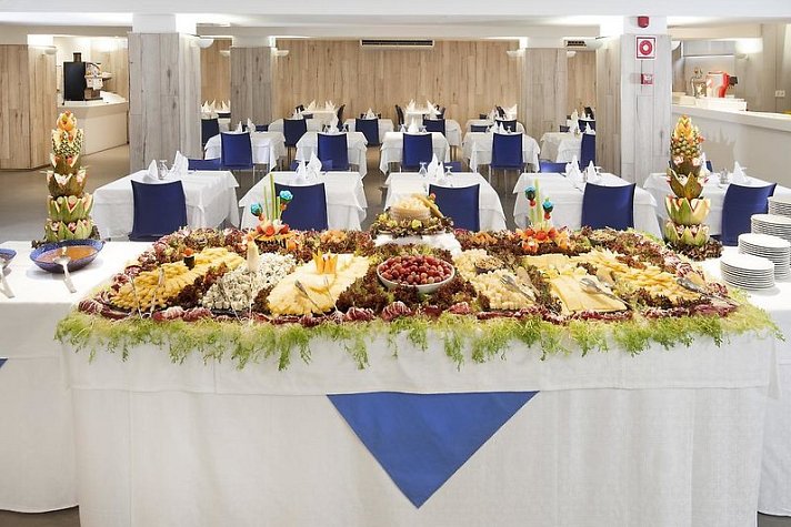 Fiesta Park Hotel