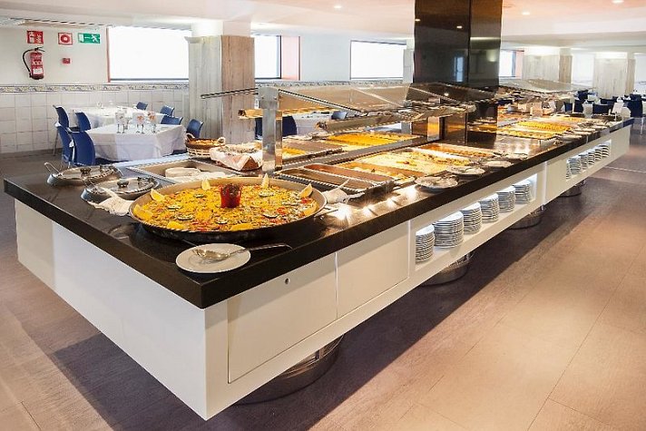 Fiesta Park Hotel