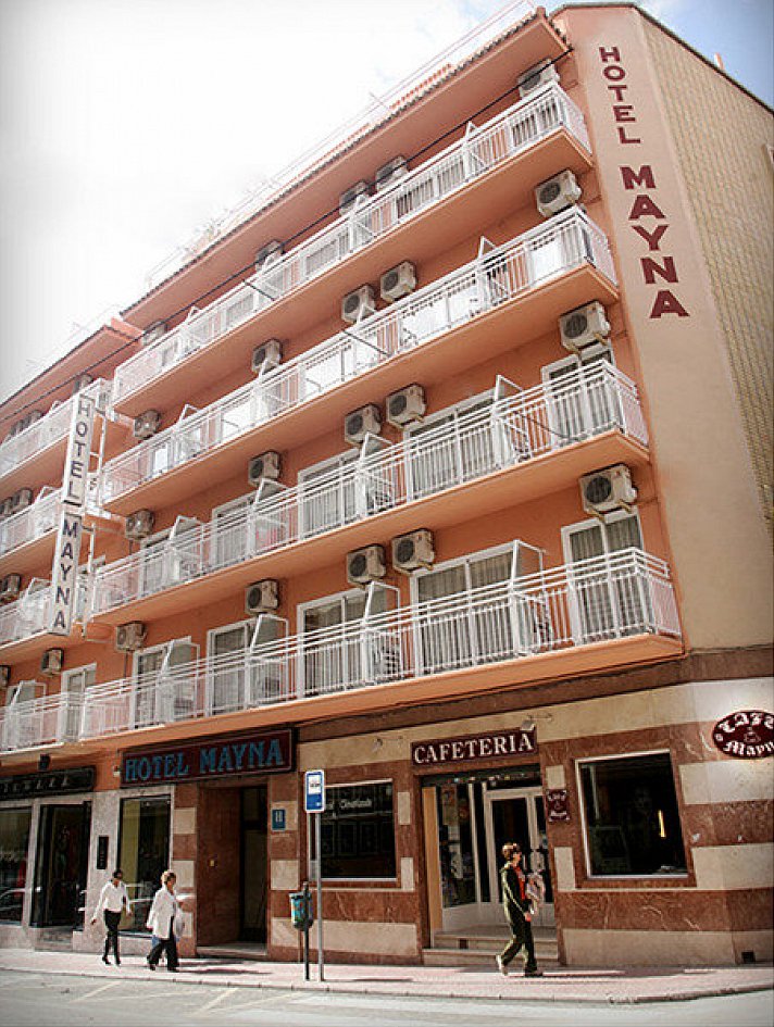 Mayna